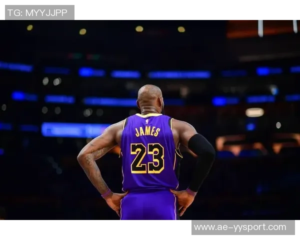 球鞋媒体曝光詹姆斯众多未发售Sample鞋款引发球迷热议 球鞋媒体曝光詹姆斯众多未发售Sample鞋款引发球迷热议