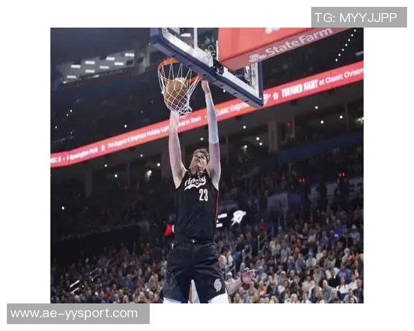 克林根谈进攻篮板重要性：5个前场板助力球队创造更多得分机会